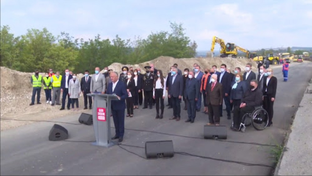 Reacția Staff-ului candidatului Igor Dodon la declarațiile lui Usatîi: Pe post de fake-maker a fost un pseudo-politician, care a ieșit cu mai multe foi desenate